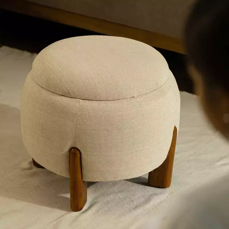 Pouf rotondo artigianale con base in legno di mango | Elegante poggiapiedi per camera da letto e soggiorno